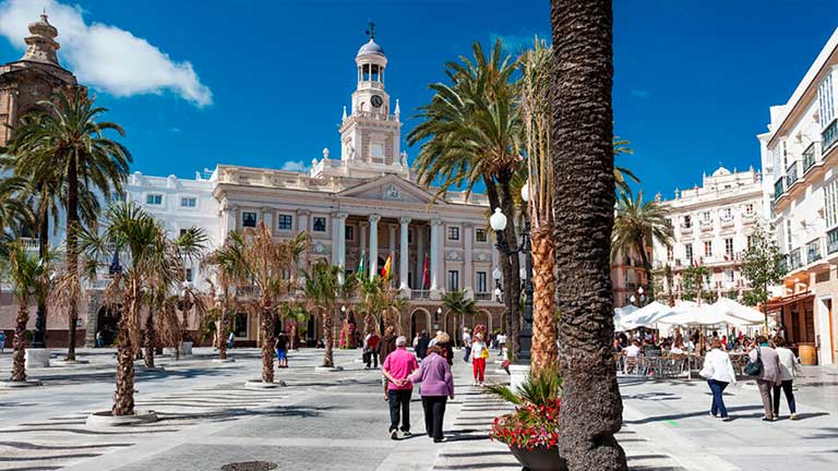 Cádiz, ubicada en el sur de la comunidad autónoma de Andalucía.
