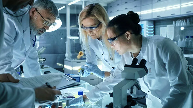 ATRAE busca atraer investigadores y científicos de excelencia internacional a España.