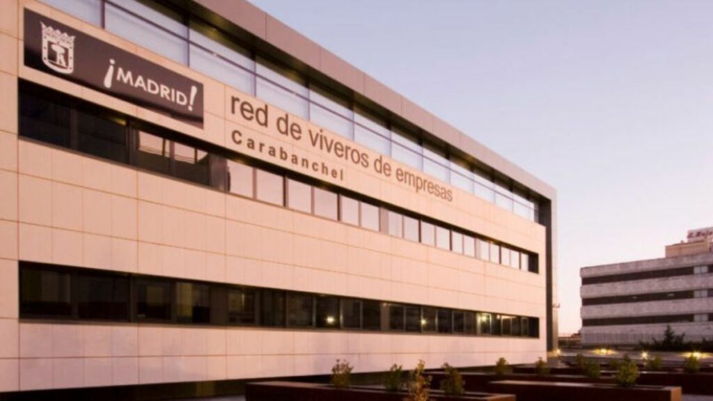 Madrid Emprende gestiona una red de viveros de empresas formada por siete centros en el municipio de Madrid.