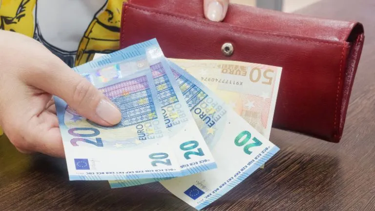 La Renta Canaria de Ciudadanía es un derecho nuevo, entró en vigor el 29 de marzo de 2023.