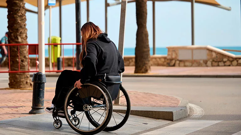 El Premio Ciudad Accesible fomenta el intercambio de buenas prácticas y motiva a otras ciudades en la creación de entornos urbanos más accesibles.