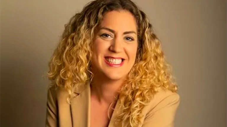 Amparo Trinidad Sala: Licenciada en Periodismo, experta en comunicación jurídica y Directora de Comunicación en Aliter Abogados