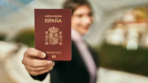 Cómo pedir cita previa para obtener el pasaporte en España paso a paso