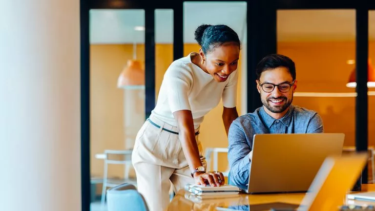 Convocatoria de ayudas para Ayudas promover el trabajo autónomo en España