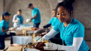 Te contamos dos campañas solidarias en la Navidad 2025, de Fundación Telefónica y Cooperación Internacional.