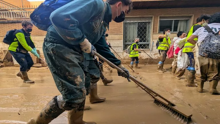Nueva ayuda de 3.000 euros para autónomos afectados por la DANA en Valencia