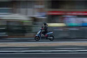 Barcelona te da 600 euros por desguazar tu ciclomotor viejo y comprar uno eléctrico.