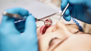 Te contamos las ayudas que existen en España para ir al dentista gratis o a un precio reducido